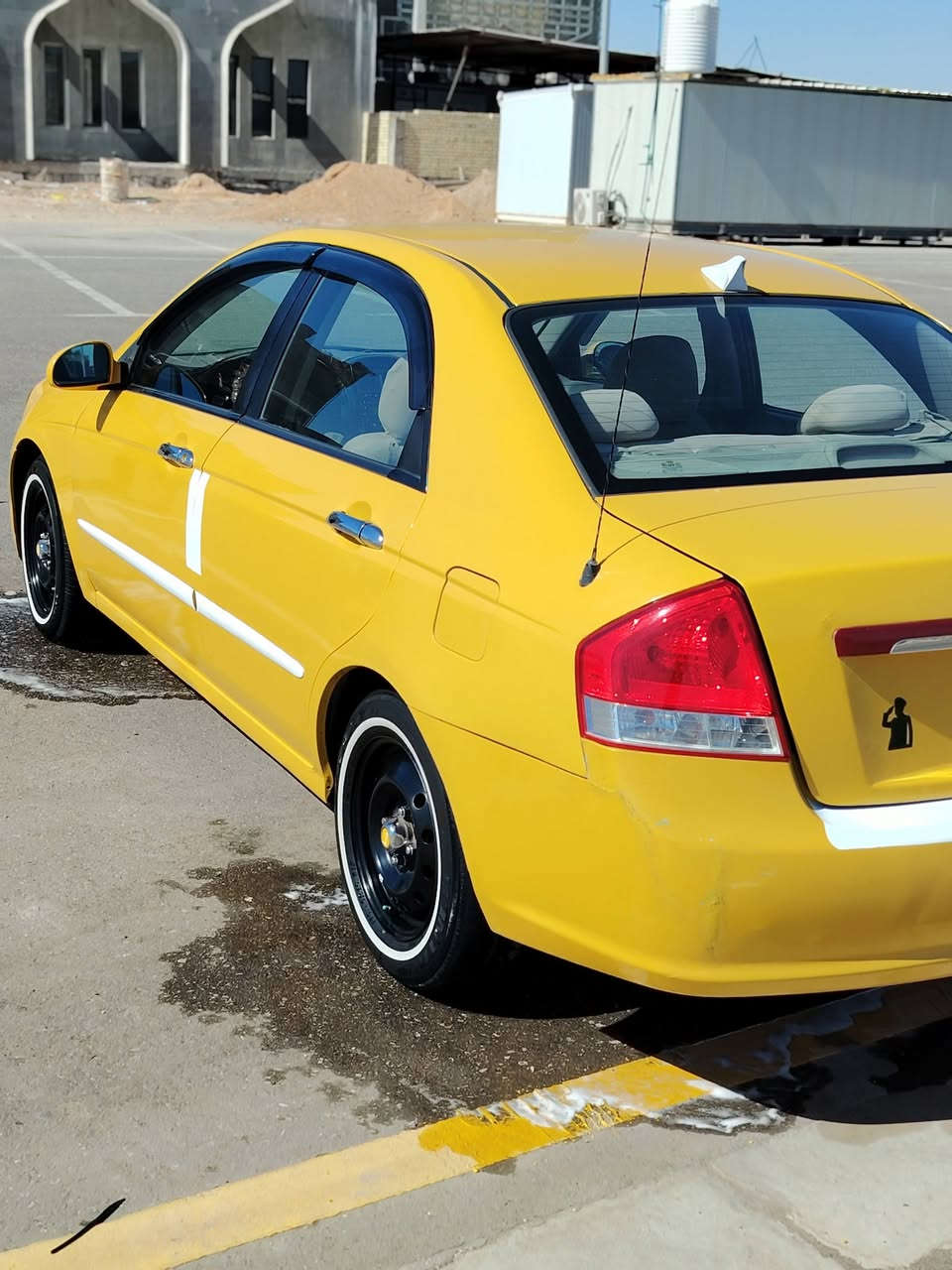 سلام عليكم من رخصت الادمن سياره سبكترا للبيع مديل2009 سياره جديده بمعنى الكلمة مال جناي تخم تايرات جدد مكينه وكير كفاله لا خياس ولا شي سياره جاهزه من كلشي ضربتها بل قبق مال بانزين بصيطة كلش رقمها بابل سعره 85وبيه مجال رقم للاستفسار ***********
