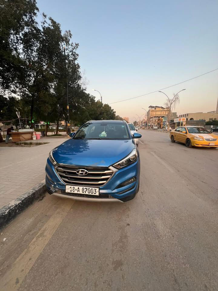 �للبيع هيونداي توسان موديل 2018 🚘

🔹 اللون: أزرق مميز وجذاب

تفاصيل الفحص للسيارة المعروضة:
 • بارد
 • صبغ + فتح
 • صبغ + بارد + رصعات
 • بارد + رصعات + كلير باب السائق + تطييب باب السائق
 • رصعات
⸻

ملاحظات:

يوجد خدوش ورصعات وتكميل وكلير وجراد + الفحص يخص الصبغ فقط.

🔹 محرك اقتصادي وقوي
🔹 مكفولة من الحوادث (فحص كامل)
🔹 مكيف ثلج ❄️
🔹 شاشة + كاميرا خلفية
🔹 جنوط ألمنيوم
🔹 استخدام شخصي والسيارة مرتبة جداً

✨ السيارة جاهزة وما تحتاج أي مصروف
👌 المعاينة خير برهان

📍 المكان: بابل – قضاء المحاويل
💰 السعر: 155 ورقة وبيها مجال
📞 للتواصل: خاص ‭‬
‬


**إذا كنت صاحب هذا الإعلان وتريد حذفه لأي سبب، رجاءا أرسل رسالة إلى الدعم الفني**