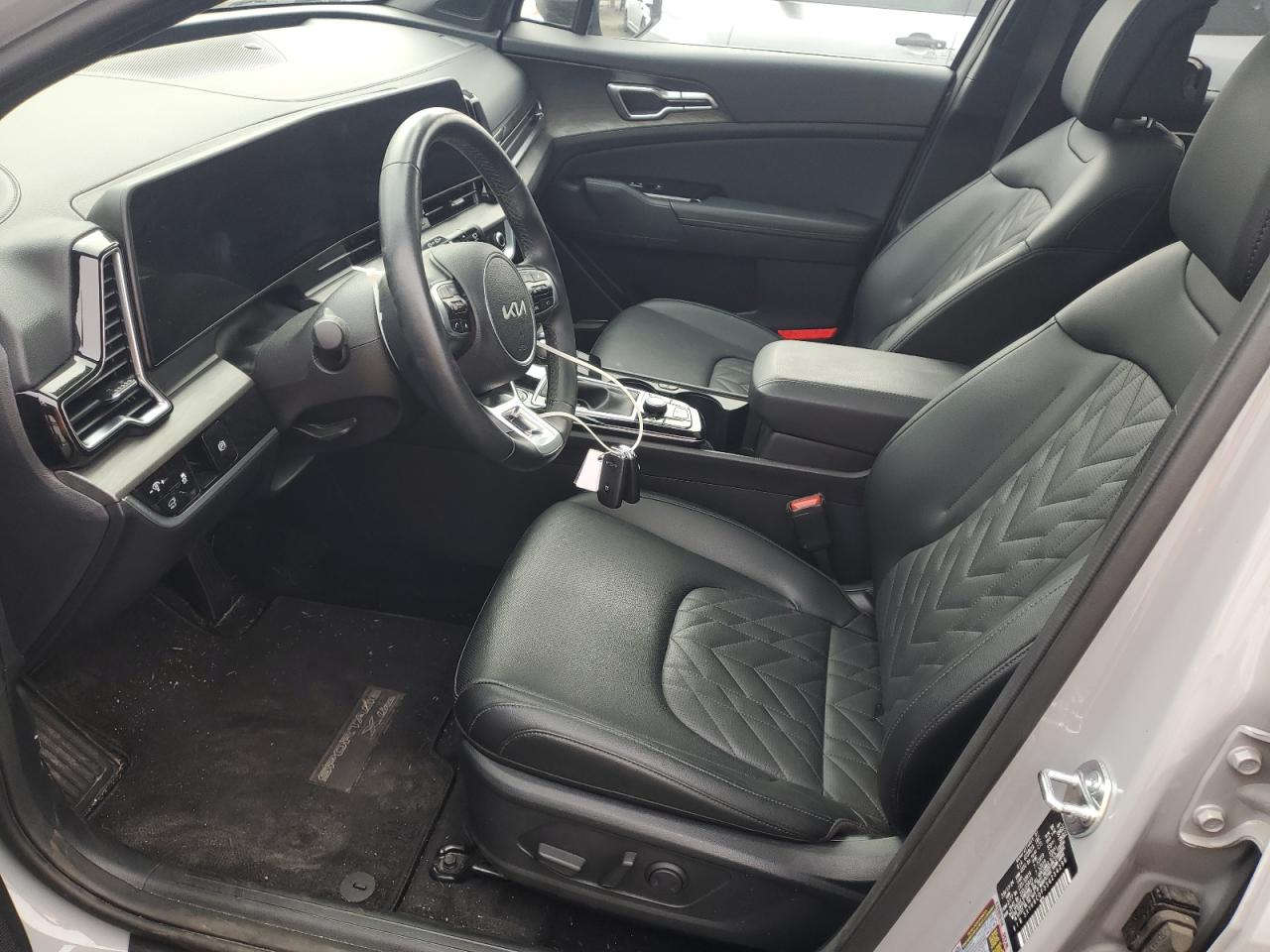 #أعـــلان_مــــــــــزاد #مكتب_بوابة_دبي
سعر نقل مخفض الى جميع الموانئ
ـ نوع السيارة : 2025 KIA SPORTAGE X LINE
ـ تاريخ المزايدة : 2/3/2026 الساعة 6:00 مساء 
ـ السعر : حسب تاريخ المزايدة المذكور أعلاه: 350$ دولار 
ـ الضرر والمواصفات : حسب الصور المرفقة
-جميع السيارات الهايبرد الكهرباء معفي
من الكمرك الضريبة والرقم مجاناً
ملاحـــظــة .. السيارات المعروضة داخل الصفحة هي مجرد نماذج بسيطة للمزاد
وللمزيد من المعلومات الحضور الساعة الرابعة عصرا الى مقر الشركة الكائن في:
شارع الحزام الاخضر المدينة المايئة- مقابيل حي العدالة #النجف_الاشرف
المكتب ***********
زيد الطفيلي***********
عبد الله الزاملي***********
للانضمام لكروب الواتساب اضغط ع رابط
https://chat.whatsapp.com/HEg5DTFOYCnFPwSoSvOuuq
