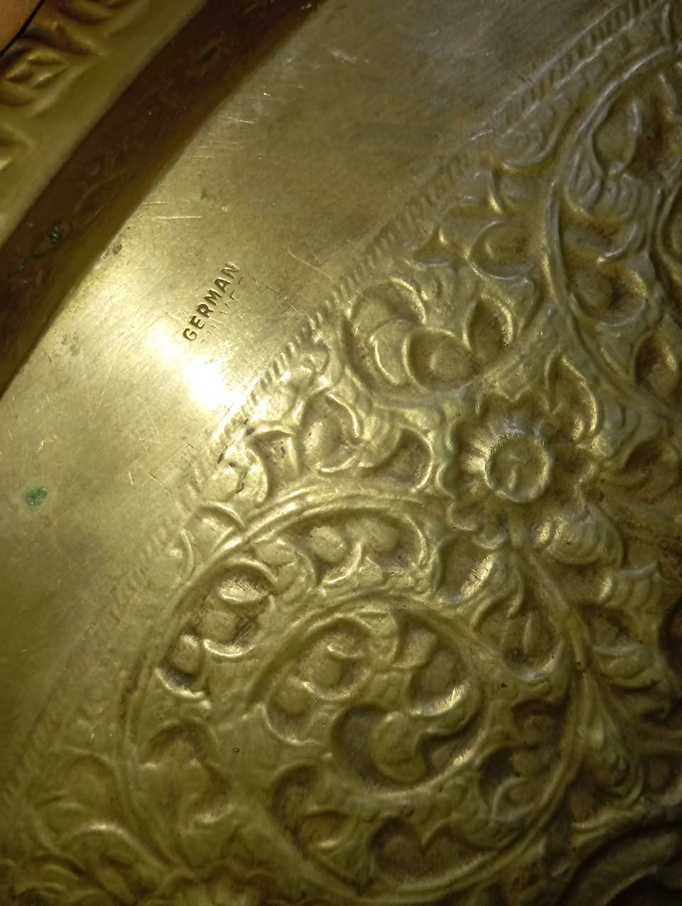 صينيه منقوشه انكلاند  لون فضي السعر 25 الف
يوجد توصيل كل محافظات العراق


**إذا كنت صاحب هذا الإعلان وتريد حذفه لأي سبب، رجاءا أرسل رسالة إلى الدعم الفني**