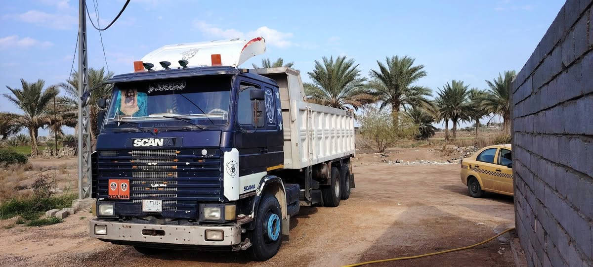 سلام عليكم للبيع سكانيه 143مكينه 0،،8كير 5ب5قمارا ناصيه 4جوبلسات بدي جديد لف تخم تاير مقدم بومه سنكل جوبلس مال بومه اوهاذا رقم اوبيك خير اوتدلال /***********/
