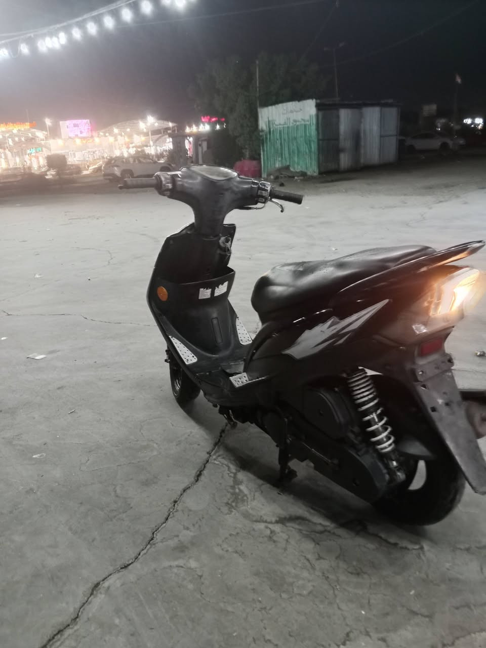 السلام عليكم ماكس عدله للبيع درجة سلف ريضي هندر كهربائي كلها شغاله دراجه بلديه سعر 450بيه مجال مكاني بغداد الغزاليه ***********
