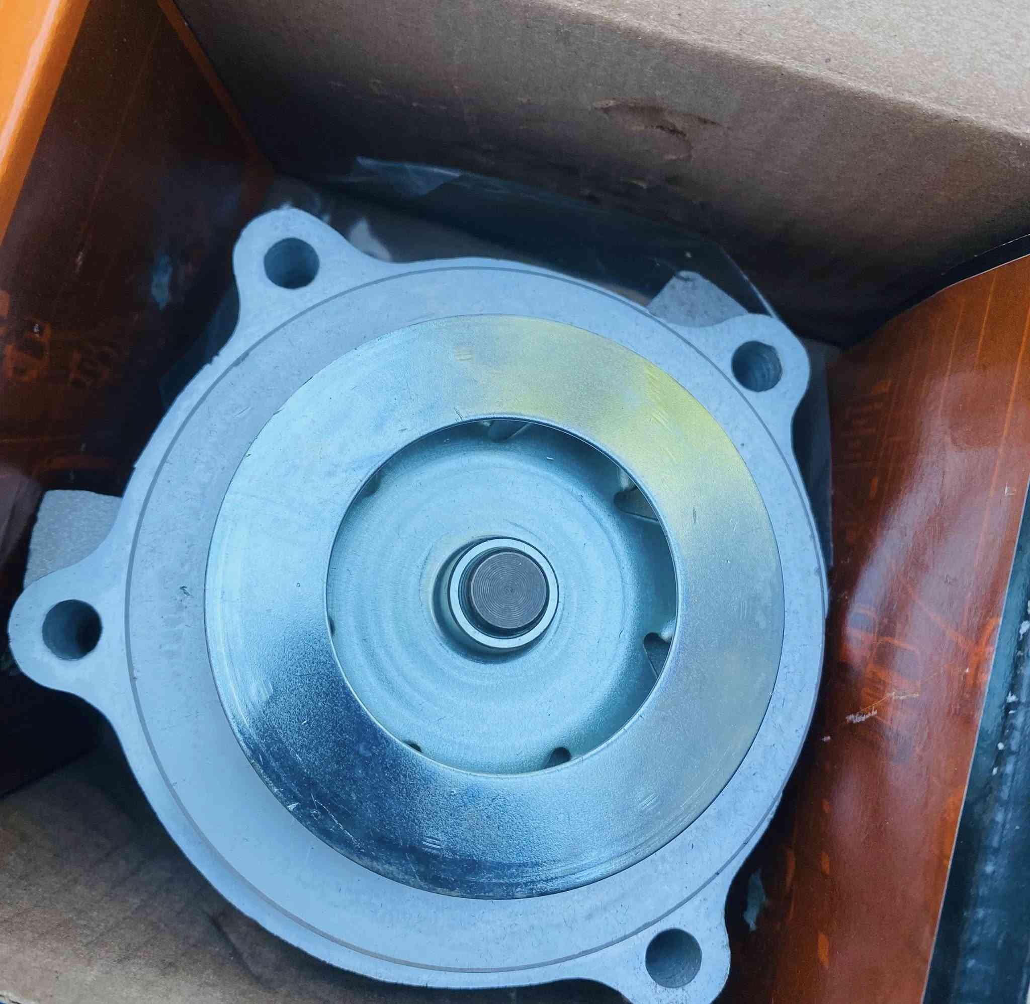 السلام عليكم 

توفرت هذه الادوات فورد فكتوريا & ماركيز 
(جديد) فقط 

للأستفسار ***********
