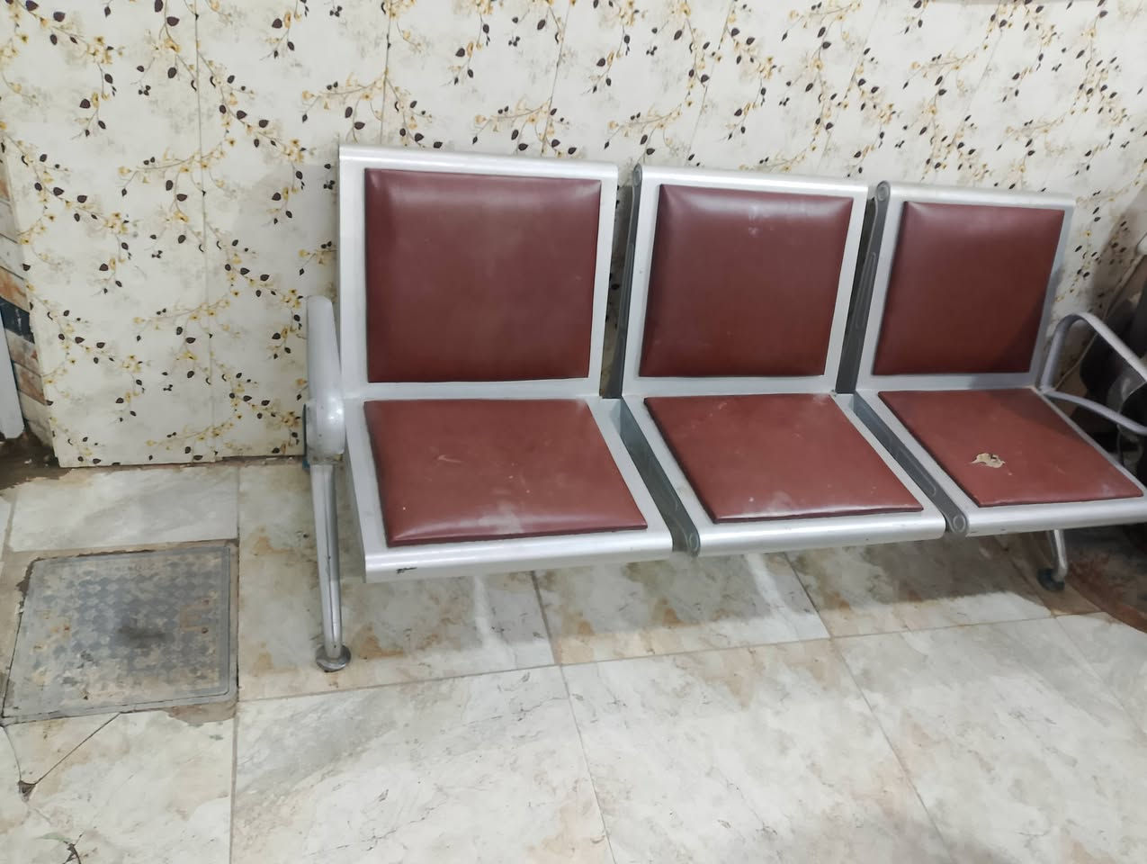 غراض صالون للبيع بغداد الحسينيه *********** واتساب
