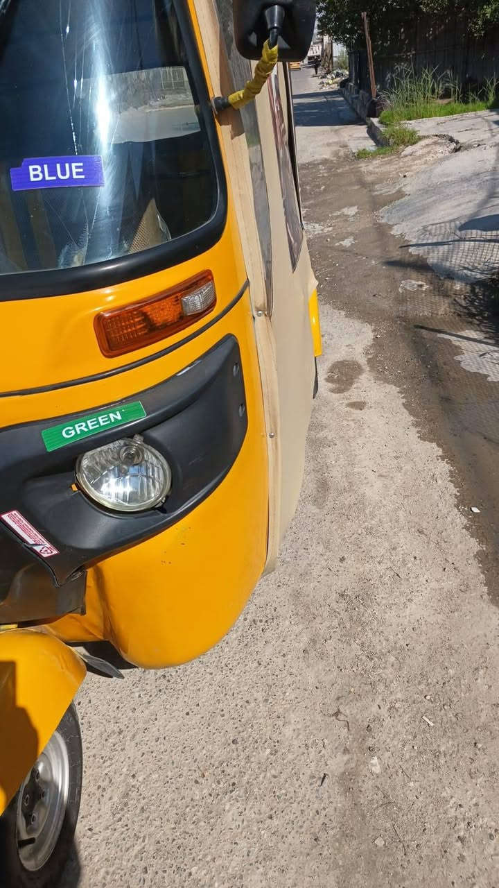 اعيد النشر بسبب الوعود الكاذبه
تكتك 21شهر ال9 التكتك جاهزه من كلشي تجي وتشوف بعينك خير من الله سعرها 7ونص مكاني بغداد شهداء العبيدي رقمي *********** ببها مجال حك الجيه
