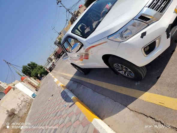 السلام عليكم 
نيفارا الشكل الجديد 2017 كير عادي ، بانزين ،
رقم بغداد مميز ،
نص تحكم ،
فئة SE ،
مشروع وطني سنوية ل 2028 ،
سيارة جاهزة على اخر حباية ،
السعر 147 ورقة وبيه مجال بسيط ،
***********
***********
