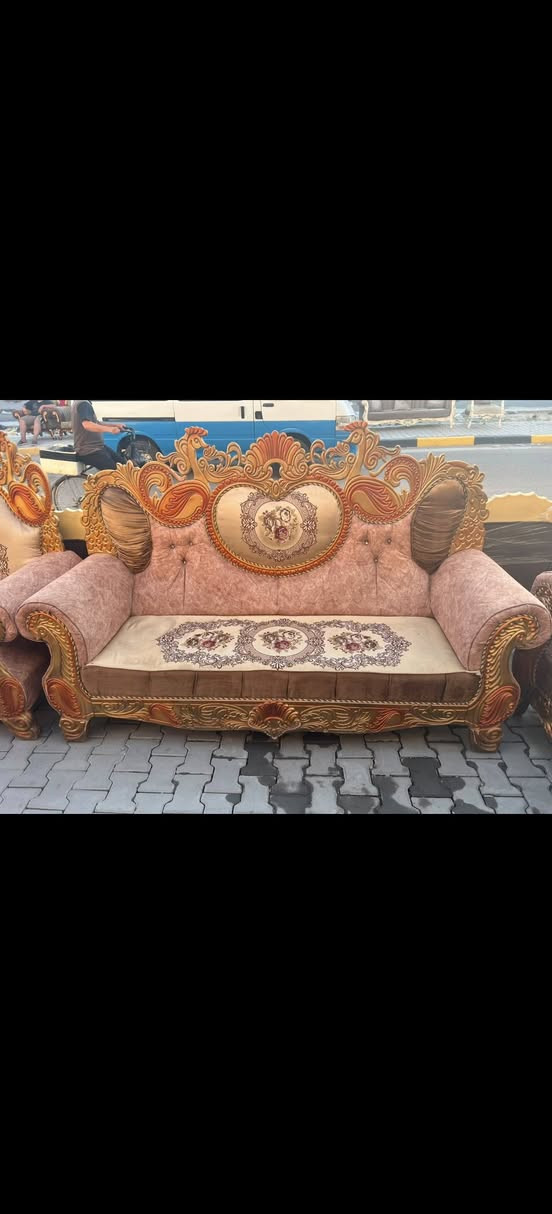 السلام عليكم ورحمة الله وبركاته🌹
تخم ١٠ مقاعد للبيع 🤩
هديه طبله وسطيه 🤩
هديه ٨ كوشات 😯
🤛وبس بـ300🤜


**إذا كنت صاحب هذا الإعلان وتريد حذفه لأي سبب، رجاءا أرسل رسالة إلى الدعم الفني**