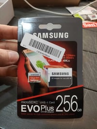 ميموري سامسونك • 4K • ٢٥٦ جيجا