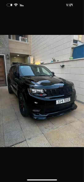 السلام عليكم جيب موديل 2018 بلاك توب فول مواصفات بيهة جاملغين وبنيد مكفولة من الدواخل والشواصي سيارة كامل مواضفات من الصندوك الكهرباء والرادار الخلفي وتدفئة كشنات وستيرن كشن كهرباء السيارة بيهة خانة السادسة واكفة ابيعلك بيهة مكينة اتريد اجفت اتريد اتبدل بقت يمك السيارة شغالة وبيهة شلعة ومعدل اتخبل وللعم ما مفتوحة المكينة قبل سيارة صدر امامي خلفي تخم تاير عليهة ادامة كاملة 
السعر ١٨٦ 
مكان السيارة بغداد حي الجامعة *********** بغداد
