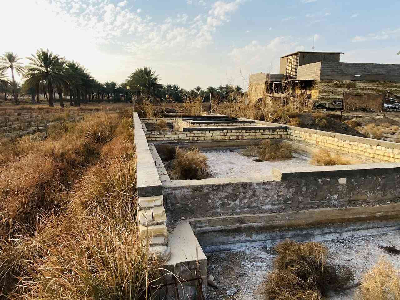 للبيع ارض طابو زراعي سند( 25 ) بيه بتلو مساحه (100م) وجه 5 ونزال 20 مكانه بلحصن اراضي الناصريه يبعد عن الشارع 500 متر سعر 12 بيه مجال ***********
