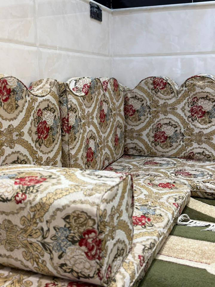 السلام عليكم
ديوان ارضي سفنج مضغوط 7 دوشك و7 مخاد

نضيف جدا اخو الجديد استعمال قليل جدا 

العنوان كربلاء / حي العامل 

السعر ب400 وبيه مجال تعال وشوف وبيك خير ودلل 

للاتفسار اكثر الاتصال *********** مكلف بالنشر
