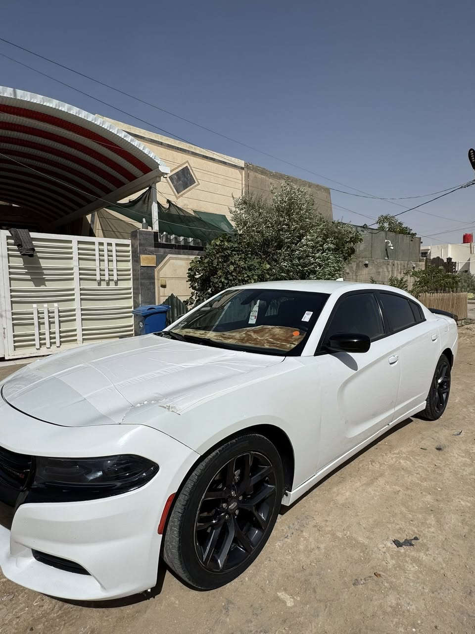 للبيع جارجر SXT موديل 2023 اصل ابيض اللون رقم مثنى  انكليزي
محرك 6 سلندر
تشغيل عن بعد
شاشة وسط متعددة
تحكمات ستيرن
مثبت سرعة
نظام مانع انزلاق
حساسات خلفية
اضاءة LED
كاميرا خلفية
السيارة ماشية 90  الف
كير محرك مكفولات سيارة مامتعوبه ولامشتغله خط نظيفة مال جناي 

بيه صبغ سياره يحب تفاصيل اكثر يتصل على هذا رقم لو يتواصل واتساب 

🟪 السعر  ::188 ورقة وبيه مجال 
للإستفسار الاتصال على الرقم ***********
مكان السيارة ::السماوة.
