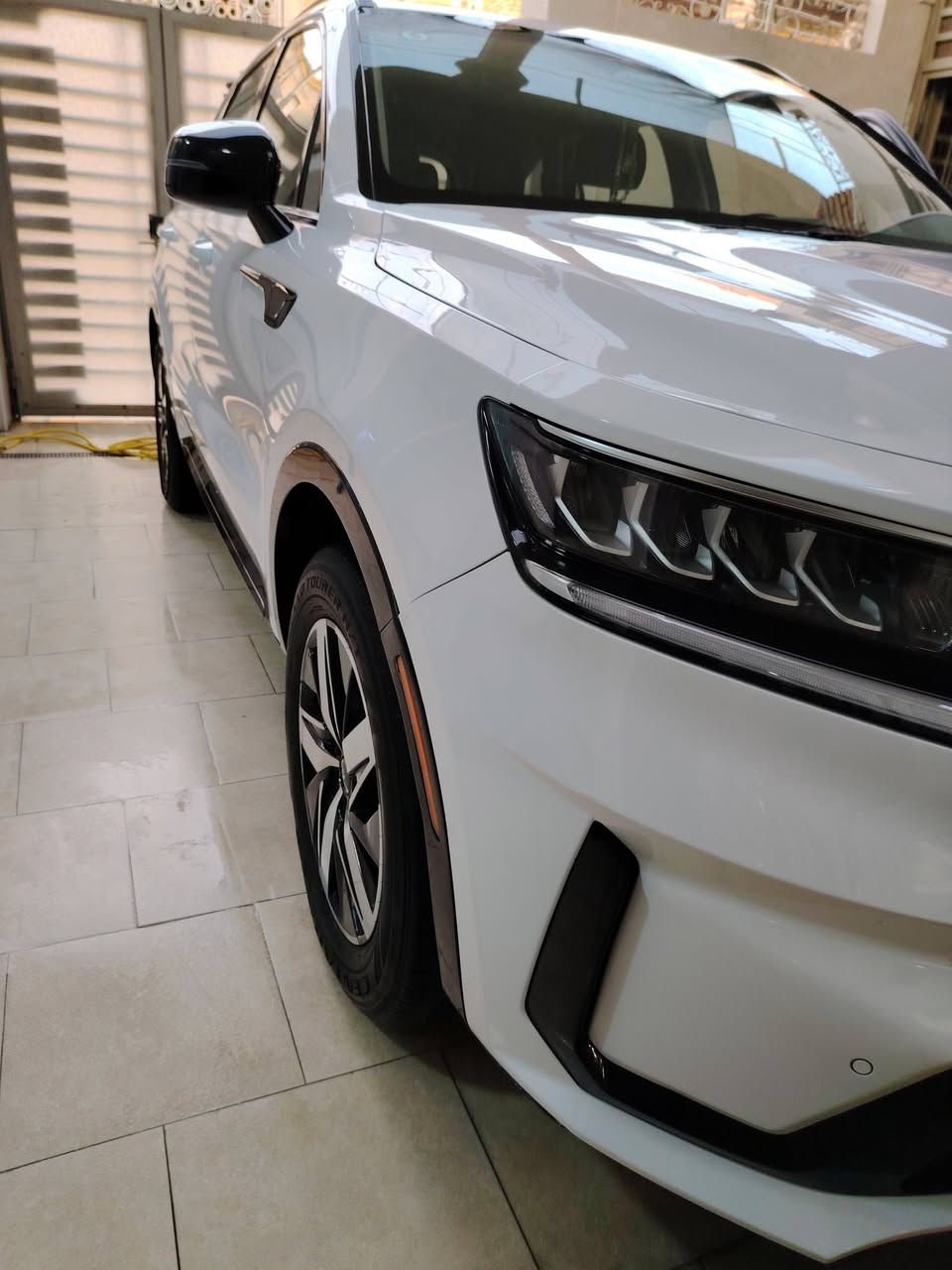 سلام عليكم
سورنتو 2023 وارد أمريكي مرقم بغداد

اربعه سلندر 2500 مواصفات S

بصمه أبواب  مانع نزلاغ توقف ذاتي كشنات كرهباء حساسات امامي وخلفي 

سبعه راكب شاحن لاسلكي تغير بوضعيات القياده

لايت اربع عدسات كشنات جلد شاشه جبيره اشاير بل مري

تشغيل عن بعد رادار امامي كامره دواره سياره جدا جديده

ستخدام شخصي صور الحادث مرفقا بل منشور

ماشيه 17الف

العنوان الناصريه المركز

لستفسار علا الرقم ***********
