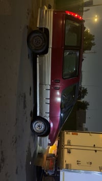 بونتياك للبيع كير مكينة مكفولات ابيع ما نزل راعيها. تبريد تخم تاير كير...