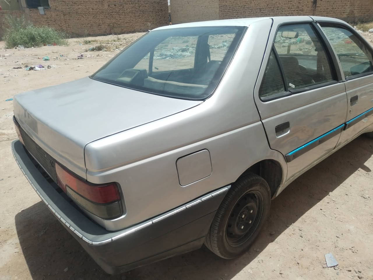 السلام عليكم. 
بيجو روى نضيفه جدا
 مديل 9 رقم  نجف 
تحويل مباشر 
مكان نجف


**إذا كنت صاحب هذا الإعلان وتريد حذفه لأي سبب، رجاءا أرسل رسالة إلى الدعم الفني**