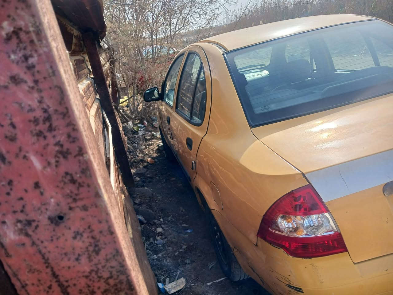 طيبه للبيع موديل ١٥ سياره جاهزه 
مدينه الصدر  سعر ٣٣
***********
