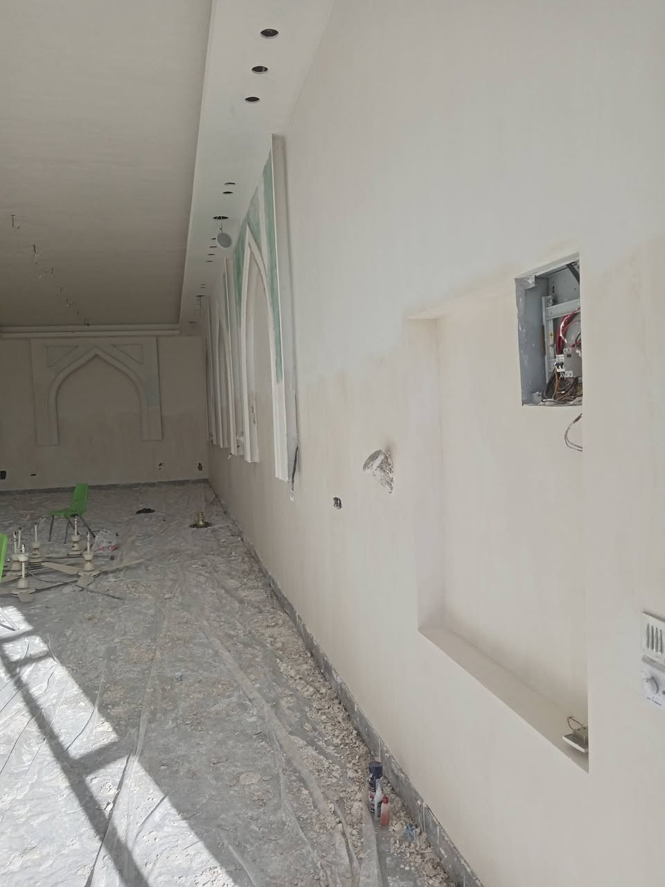 كادر لبخ متفرغ حاليآ جص سبنت بورك واجهات شغل درجه اولى***********
