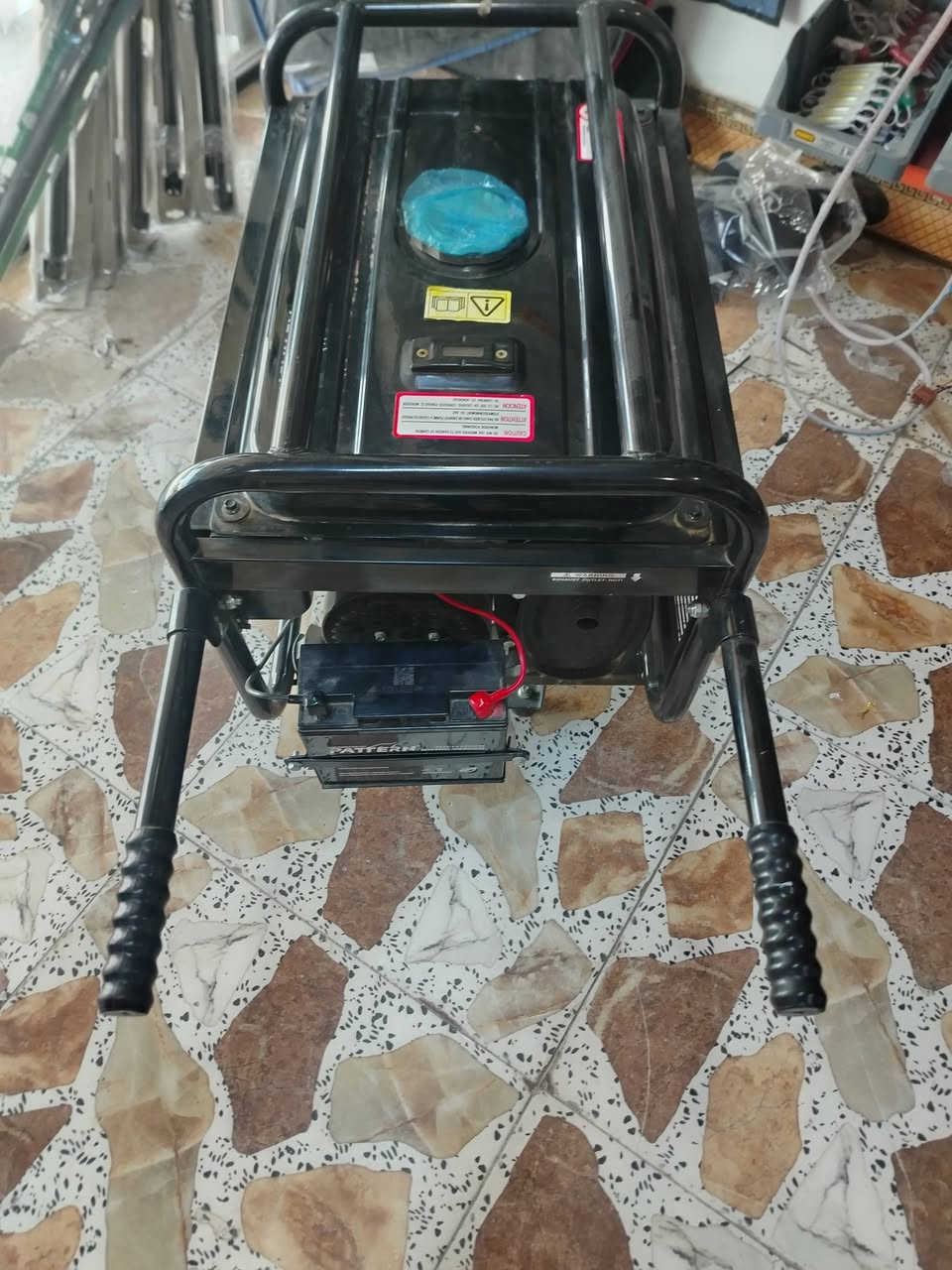 مولد البيع استرا جديد مستخدم شي قليل
١٢ انبير تشغيل صلف وحبل وريموند
السعر ٢٨٠
مكانه فلوجه
***********
