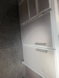 اغراض للبيع  مكان سبع ابكار ٠٧٧٠٤٥٦٧٠٩٩ الاتصال على هل رقم