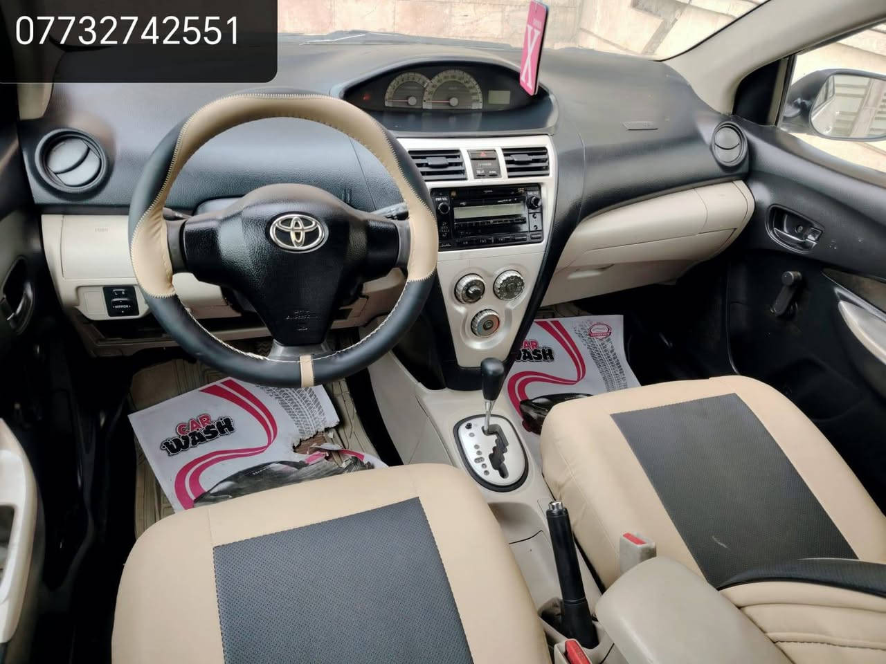 السلام عليكم عندي يارس ٢٠٠٦ خليجية بدون حادث صبغ صفحتين فقط قمارة وبنيد وجنطة بدون صبغ سبب الصبغ شخوط مكفولة من الضرر والتبديل محرك ١٥٠٠ مبدل جديد كير ومحرك نضيفات جدآ رقم بغداد الجديد رايدهة ٧٠ ورقة رقم الهاتف ***********
