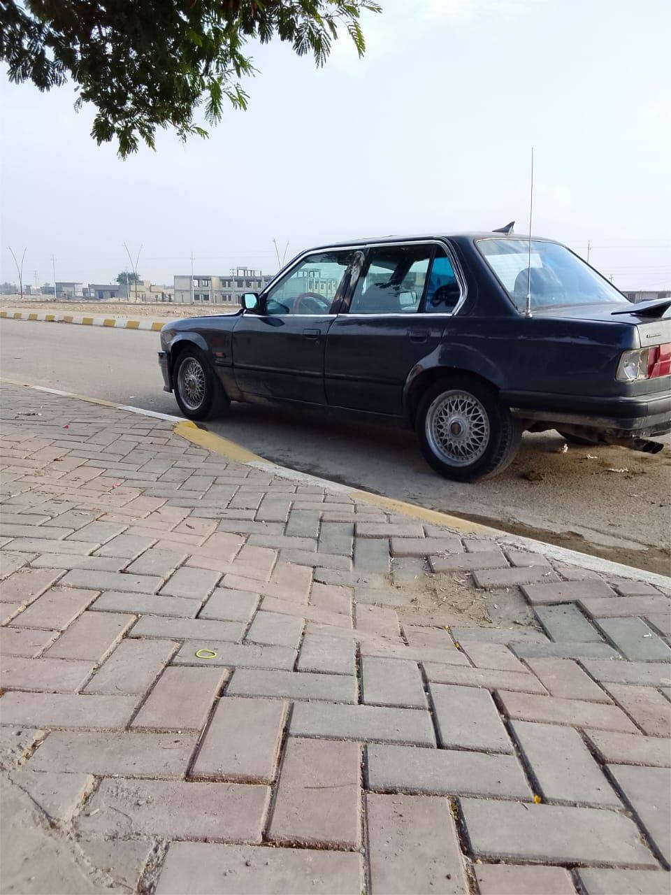 سلام عليكم اخوان سياره bmwE30 زعره مراوس بسياره تكسي او بيع ب 25 ورقه مكان سياره الانبار الرمادي سياره كير ومحرك مكفول فقط كاطعه نار ع المجاول ابيع كوم حديد على هلوضع سياره رقم دياله مشروع وطني للاستفسار ***********فقط اتصال مامتواجد ع النت وشعندك سياره مراوس نزل
