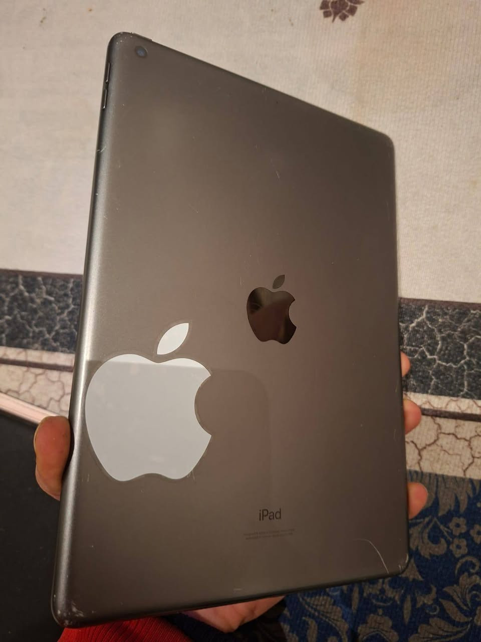ايباد 9 ابل ذاكرة 64 نظيف مكفول من الفتح ومابي اي مشكلة مع شاحن وكيبل وكفر اصليات للبيع بسعر 250 الف وبي مجال
***********
