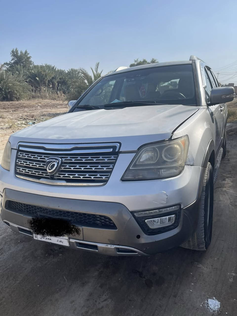 السلام عليكم 
مهافي 2014
6 سلندر 3.8
نص فول 
فور ويل
تبريد قطعتين
رقم بغداد سنويه لل2029 بأسمي
محرك وكير وحداديه وتايرات نظيفات 
الكهربائيات كلها شغاله 
دواخل نظيفه كشناتها احنى مغلفينها للنظافه 
الضرر بابين جهة السايق والتكمه 
مصبوغه عام اثر تجيه خفيفه على جهة السايق
مكان السياره محافظة السماوه 
***********
السعر 130 وبيها مجال او مراوس حسب القناعه
