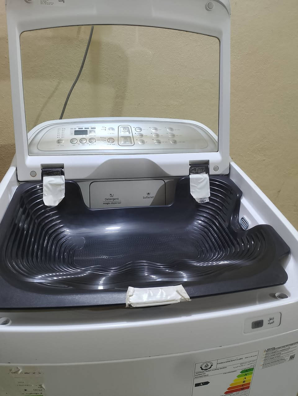 غسالة نظيفة جدا ستخدام كم شهر سامسونك التايلندي حجم الكبير 15 كيلو تغسل بطانية


**إذا كنت صاحب هذا الإعلان وتريد حذفه لأي سبب، رجاءا أرسل رسالة إلى الدعم الفني**