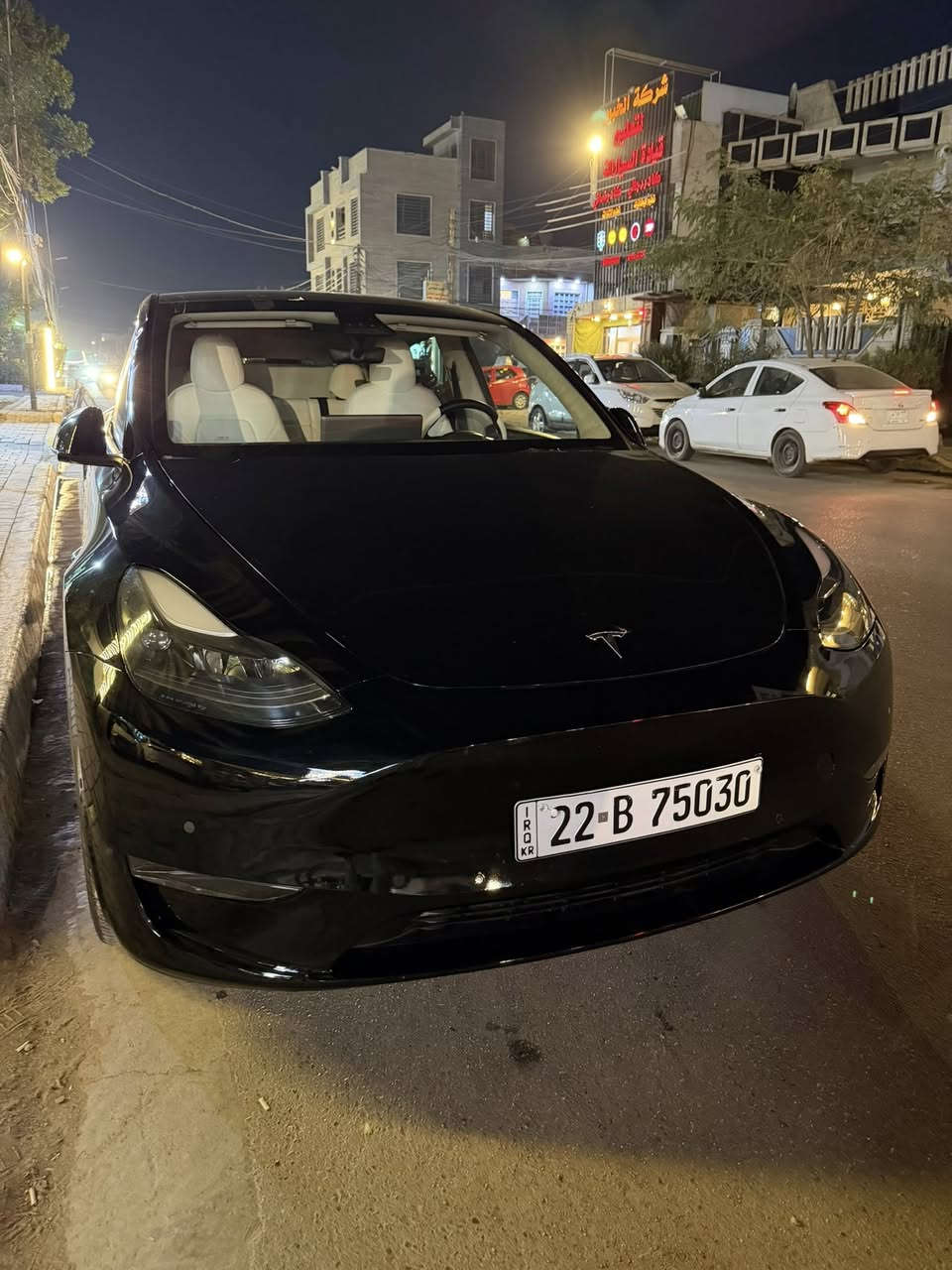 تيسلا  مودل y داخل ابيض بيفورمنس يعني الصاروخ
موديل 2022 رقم اربيل تريد تحويل تريد وكاله
حادث امريكا قطعتين وشويه من الصندوك

7SAYGDEF5NF381181
بالعراق صار حادث دراجه ونصبغت قطعتين جاملغ وباب جهه الصدر 
بغداد البنوك ***********
السعر 225 ومجالها بسيط
