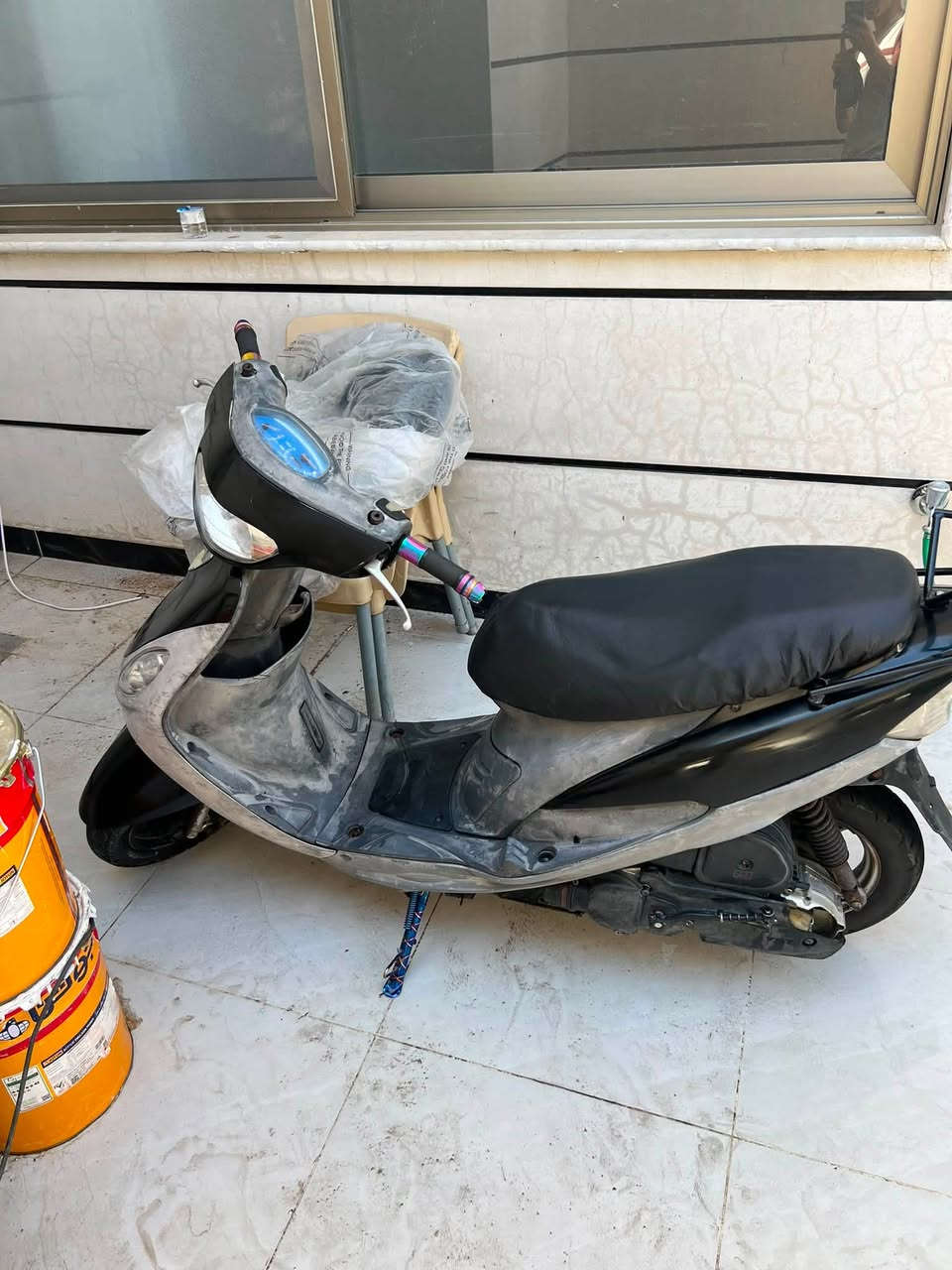 ماكس منغولي مجفتة مرة وحدة تجفيت نظيف قبل اقل الشهر دراجة نظيفة شوفة عينك مكينة خرسة تفحص وتطلع
 كفرات تجاري 
نقصها فقط سلف 
سعر ٤٥٠ وبيها مجال بسيط اذا تكسر بيها لاتخابر 
*********** مكاني كربلاء الجاير
