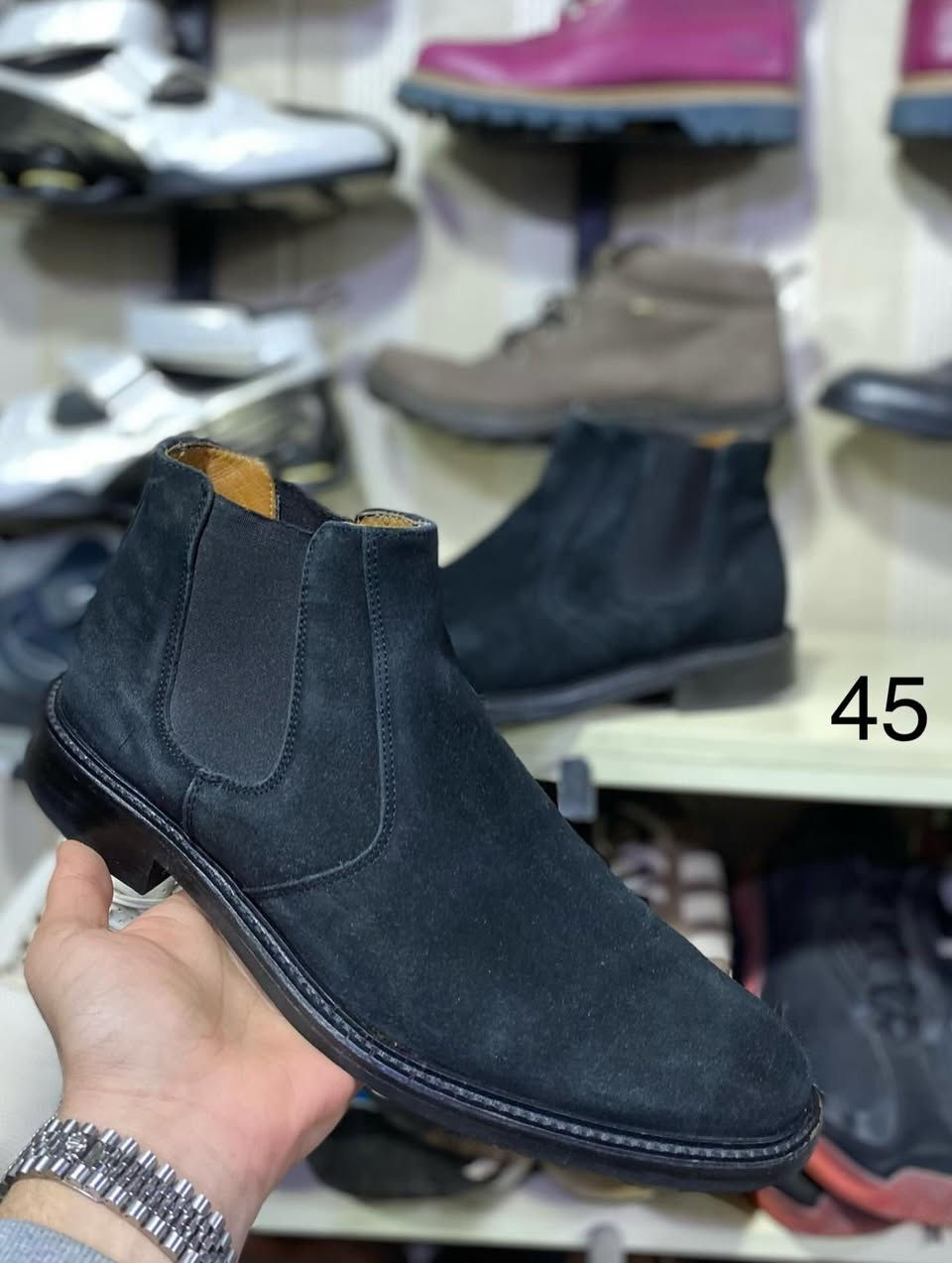 ❤️السلام عليكم شباب 🫆

توفرت وجبه جديده من البوت الأصلي القياسات داخل الصوره

لاستفسار اكثر مراسله الصفحه أو الرقم واتساب ***********

متوفر توصيل لجميع محافظات 🚚🚚
