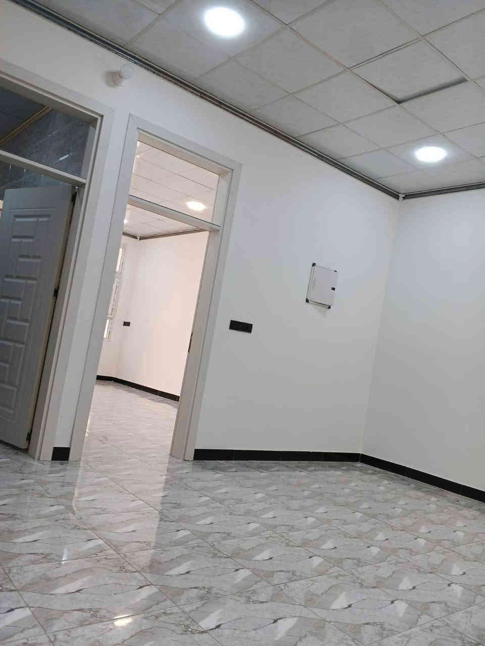 مشتمل للبيع طابو زراعي سند 25 . في دور الزراعه الثالثه قرب المستوصف طابق واحد المساحه 125..  خدمات كامله تبليط مجاري مي كهرباء كلشي متوفر للاستفسار الاتصال على الرقم ☎️***********.. السعر 74 وبي مجال بسيط.
