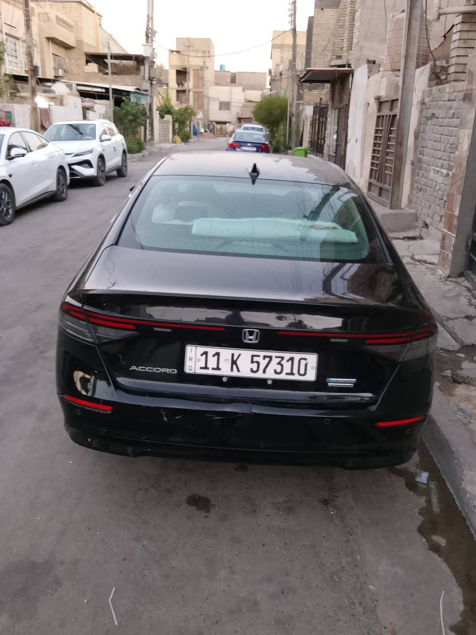 هوندا اكورد 23هايبرد تورنك لون اسود قطعتين تبديل البنيد والباب للسيارة باسمي مكانه بغداد التواص واتس اب ***********
