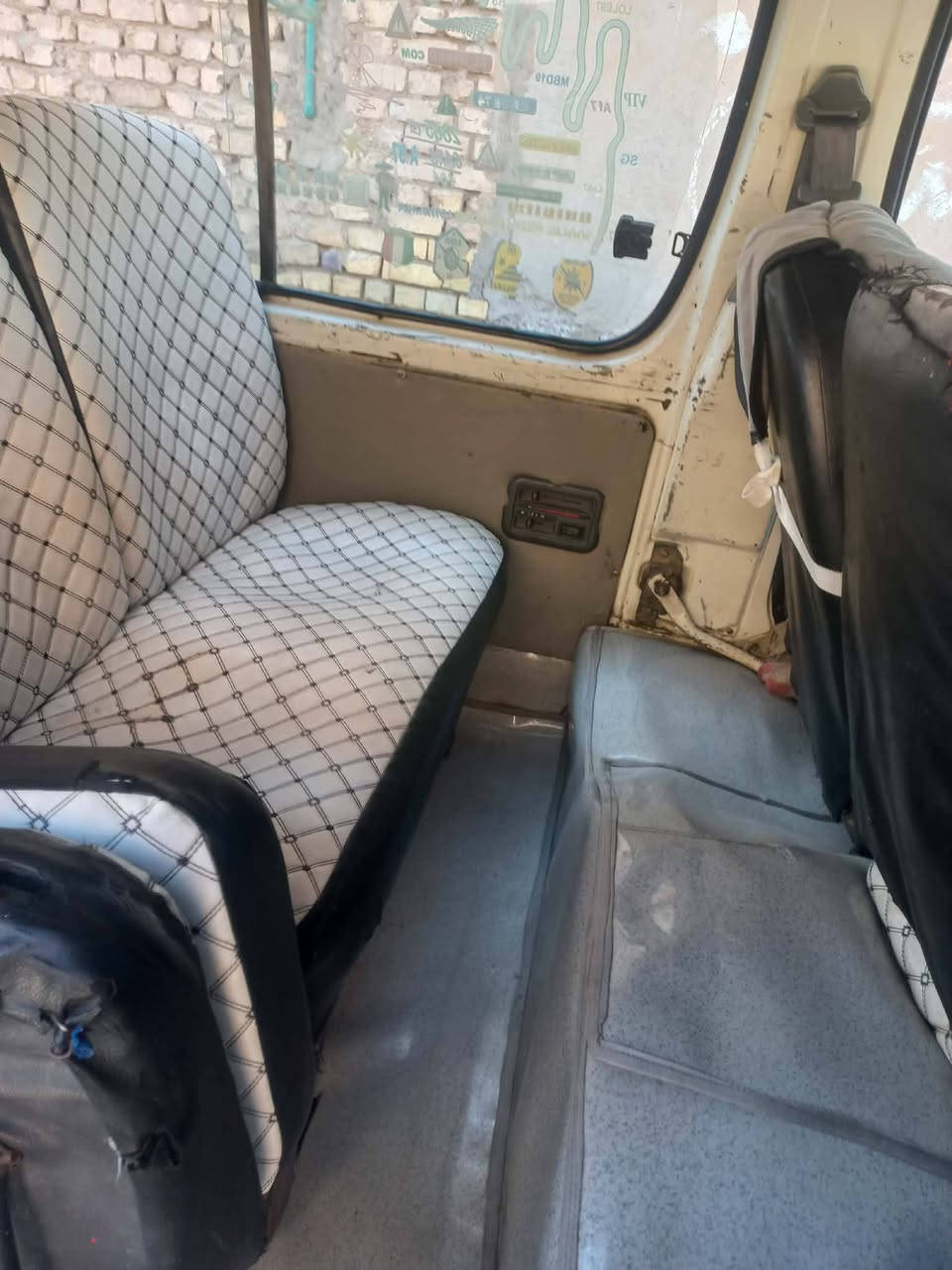 السلام عليكم فارتون 2008للبيع أو مرواس بكيا لو اسيا سياره خيره من الله بسمي حداديه جديه تخم تاير جديد دوشمه جديده مصفره هيئه ومرور السعر 57بيعا مجال رقم بغداد *********** متواجد ع الخط بس
