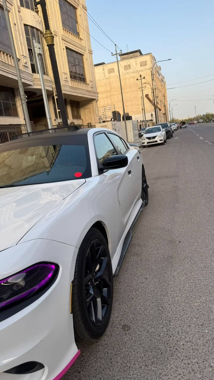 سياره جارجر ٢٠١٩ بسمنه سياره rt 5700
ماشيه تقريباً ٦٥ 
محرك كير كفاله 
بس بنيد مبدل والجاملغ مصبوغ نفسه 
وصور الحادث راسلني ادزه الك
سعره ٢١٥ 
***********
مكان البصره
