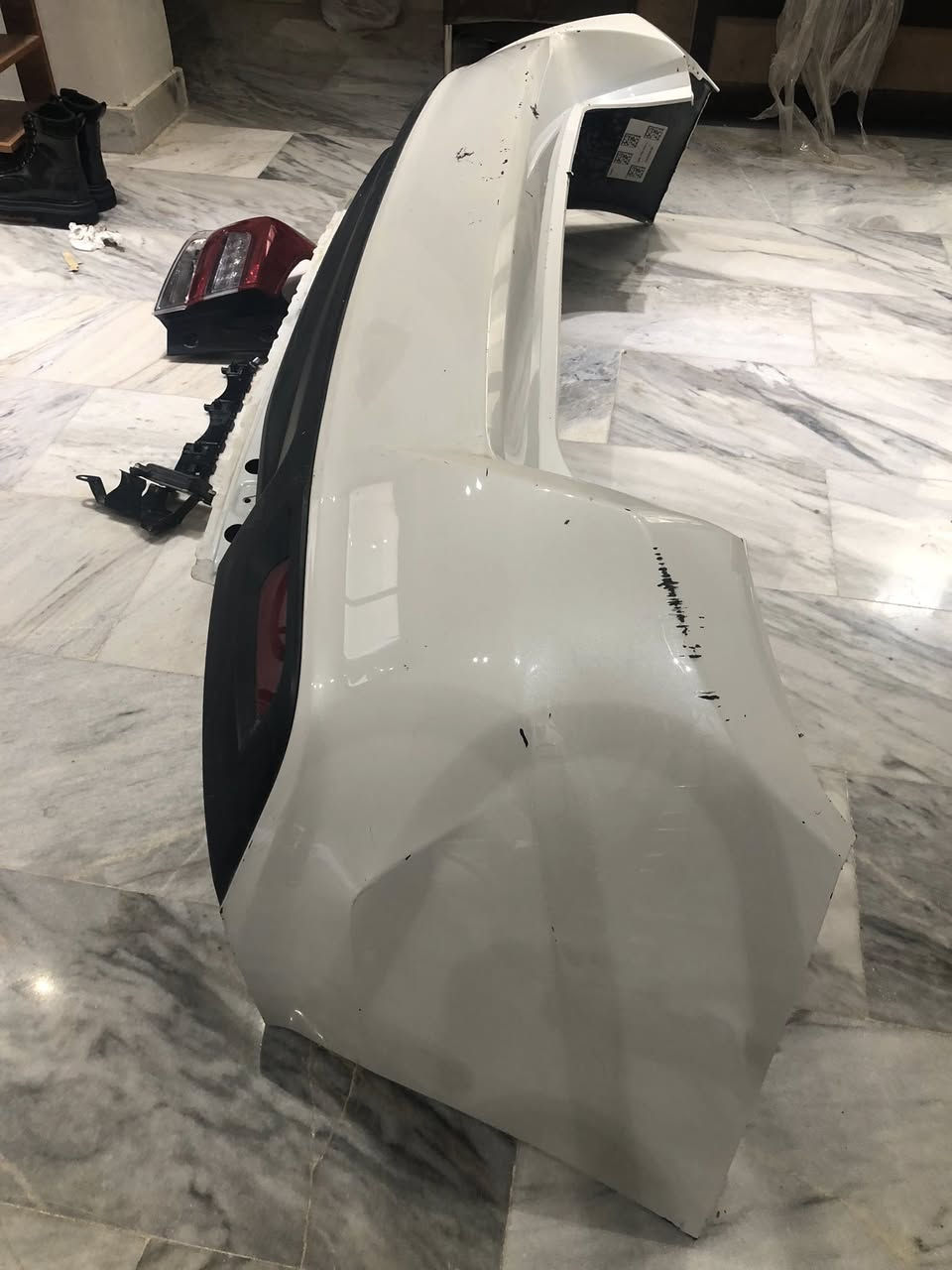 اغراض سوبارو امبريزا للبيع من موديل ٢٠١٨/٢٠٢٢ بك لايت يسار وماسكة دعامية يسار ورادار يسار ودعامية خلفية وبراكيت خلفي وقبق الجنطة كامل للتواصل (***********) بغداد
