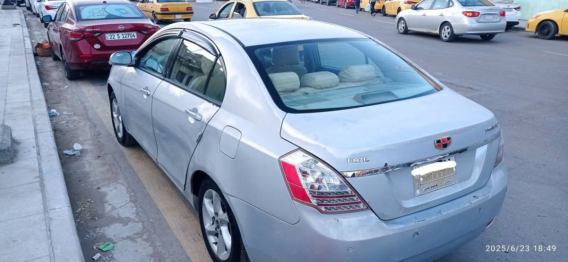 جيلي أم كراند c7. للبيع بسمي بابل كفالة عامه السعر 60 وبيها مجال قليل ***********  أبو علي الحربي
