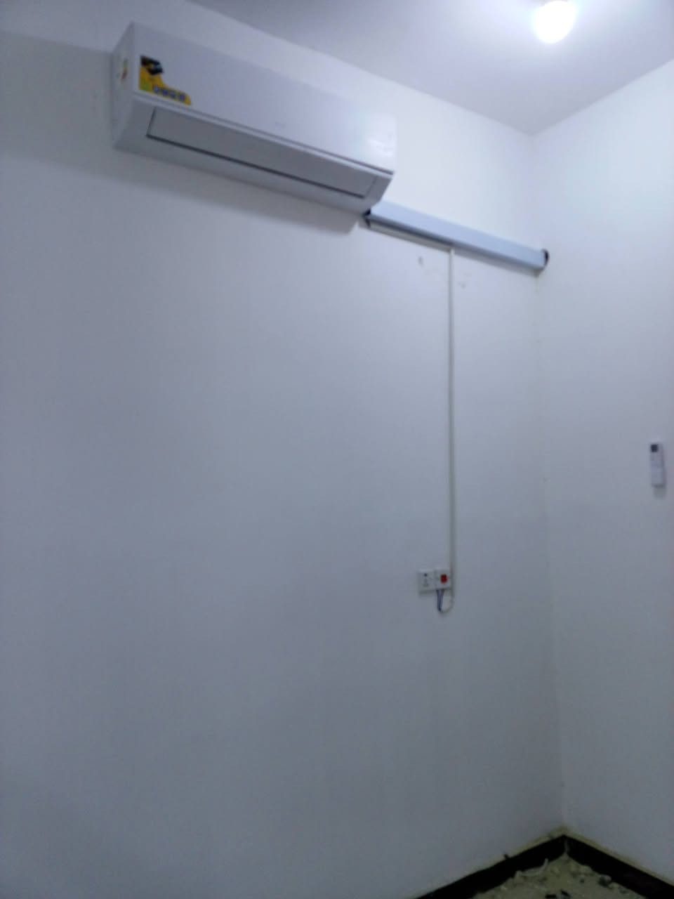 السلام عليكم
تنصيب جميع انواع السبالت 🧑‍🔧 
صيانه 🔧💯غسل وادامه 🧑‍🔧 
شحن غاز ليك 🥶 *********** ***********

