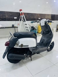 ماكس بوليس • ٢٠٠٨ • اوراق كاملة