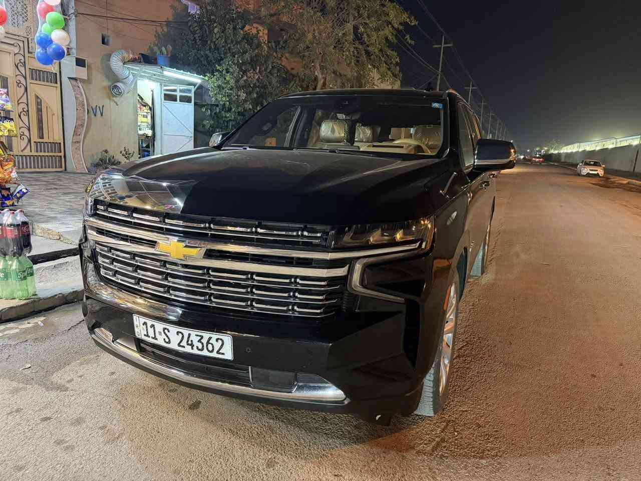 السلام عليكم ..
تاهو بريمير 2023 خليجي وكاله المنصور 
كلين بيها ملاحظه وحده كارت باب النفر 5 اصابع فقط
السيارة جدا نظيف 
بريمير يعني فول مواصفات ماشيه 81
سعرها 560 وبيها مجال بسيط 
***********
