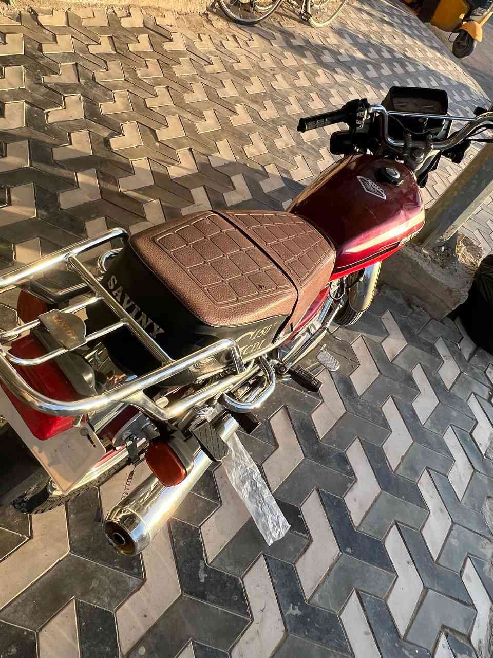 سلام عليكم سيفان 2021 دراجه مكفوله من كلشي كلهه كامله دراجه نضيفه كلش 470 وبيهه مجال ديالى الغالبيه ***********
