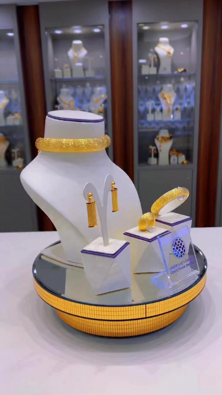 مجوهرات اوبرا هاوس ابداع لاينتهي سناخذكم الي بعيد ✨🌙


**إذا كنت صاحب هذا الإعلان وتريد حذفه لأي سبب، رجاءا أرسل رسالة إلى الدعم الفني**