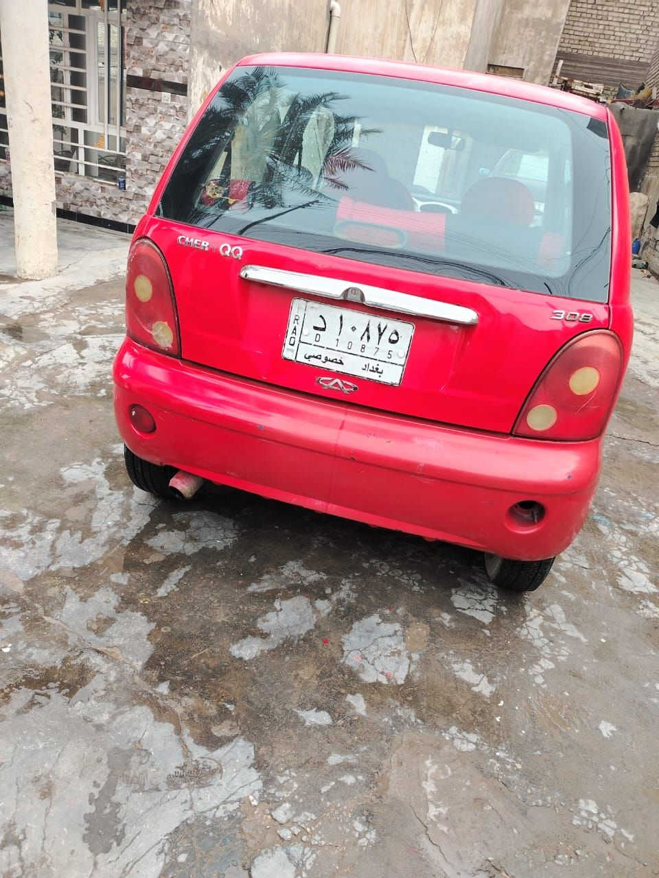 السلام عليكم كيو كيو مديل 2008سياره بلاديه  رقم بغداد الماني شرط تحويل محرك كير جدد تخم تاير حداديه خلفي امامي جديد تبريد ثلج ويه السويج  كهربياتها كلها شغاله السياره جاهزه برغي نقص مابيه خير من الله كير اوتماتيك سياره نضيفه وحلوه ومال بيت وسعره جدا مناسب لشراي السعر 27ورقه وبيه مجال لطيبين الرقم *********** مكاني بغداد انتصل عله صاحب الرقم وبيك خير وتدلل
