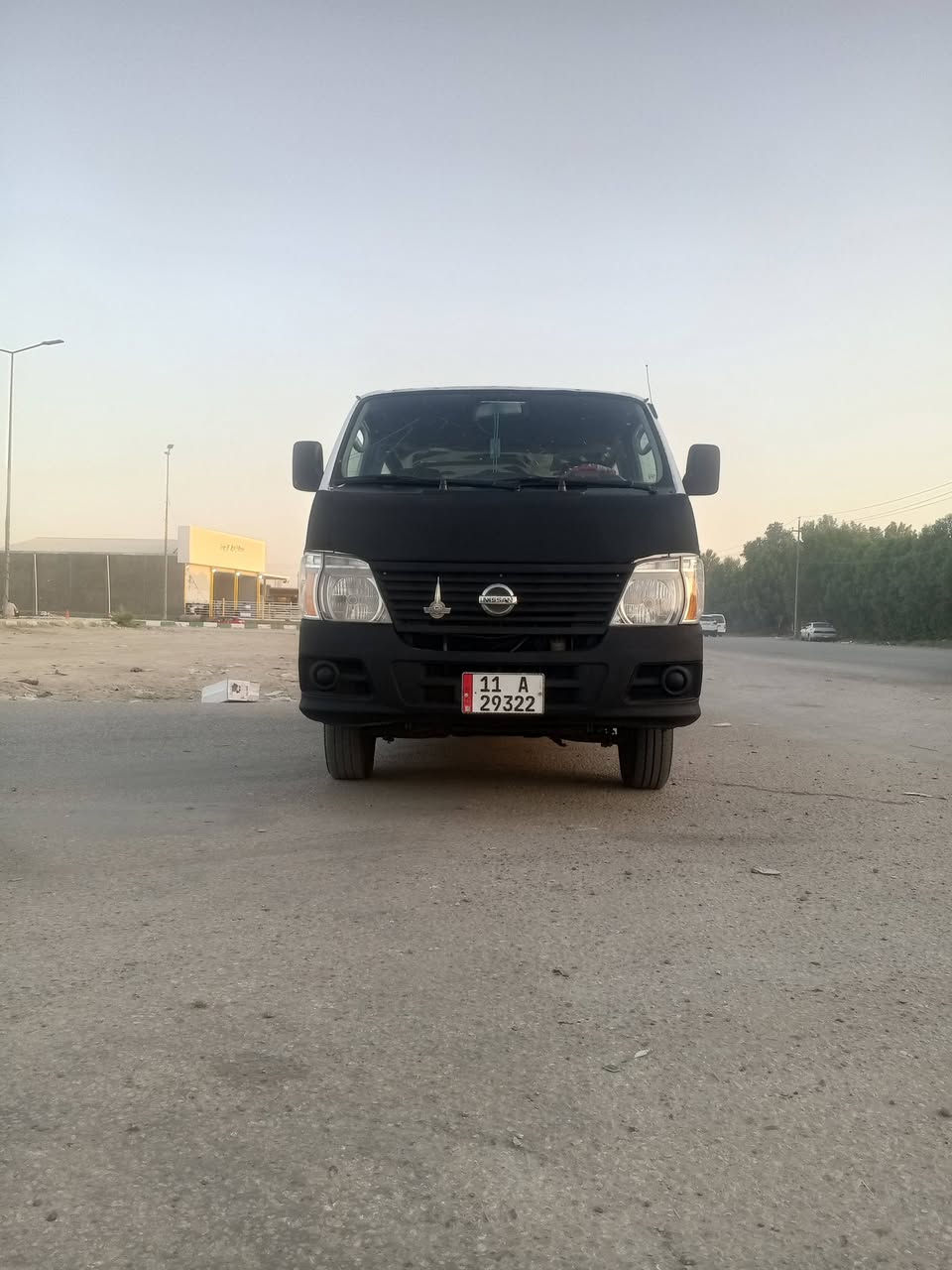 *********** 
نيسان ٢٠٠٩
السياره مكفوله من الضربه والصبغ والتبديل  ما عدا الرباعه مال الواقيات معمرات   دوشمه كاعيه وتنته وكشنات صدر تخم تاير فول
مكينه لا تنقص ولا تبخر جديده
كير كلج اكسل 
السياره خير من الله 
التبريد عندي ما شتغل 
رقم انكليزي مصفره من كلشي تحويل ثاني يوم.  ربع ما عليها 
رقم شاصي شعار بالتكمه 
مكاني بابل الحصوه السعر ١١٥. وبيها مجال للشراي 
ملاحضه :   ما ابيع بالدين وفلوس ما ابقي ع السياره
