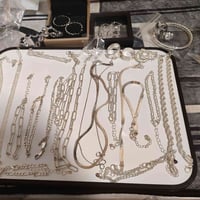 اساور وزناجيل • فضه مختوم ٩٢٥ • ٢٥ قطعة