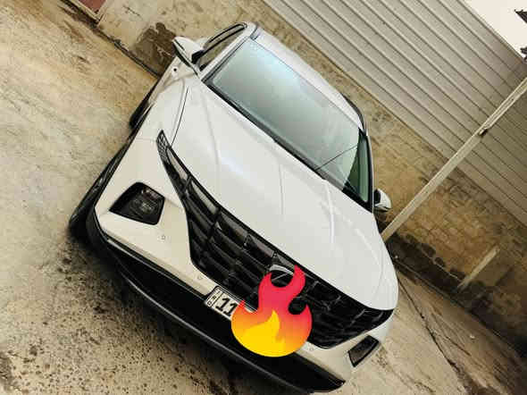 السلام عليكم 
توسان للبيع (خليجي )مكفول  كفالة عامة 
موديل 2024 
ماشية 30 الف كيلو 
رقم بغداد بسمي
مكينة 2000 دوش
كشنات مخمل
كامرة دوارة
شاشة ابل كار بلي
حساس امامي
حساس خلفي
اوتو هولد
سايد بريك بصمة
مري شفط
حساس اطارات
نضام كروس مثبت سرعة
نزول منحدرات
3 انضمة قيادة
اشيار مري 
مانع انزلاق
قطعتين تبريد
تحكم استيرن جهتين
السيارة نظيفة وجديدة مال جناي
***********
