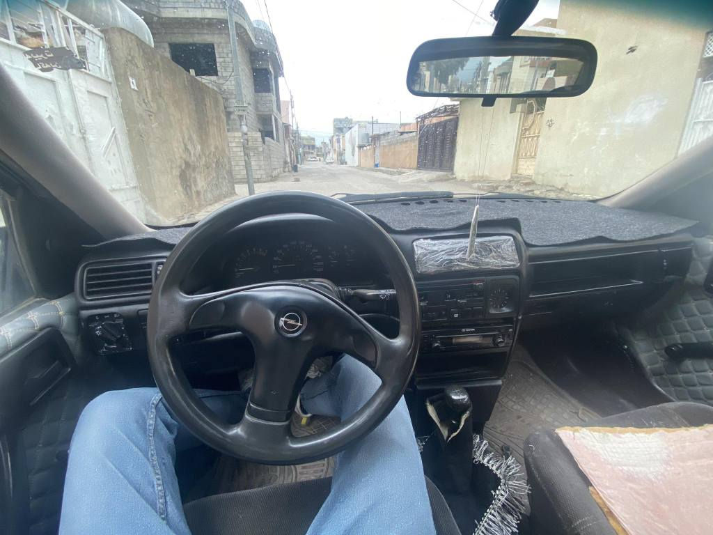 ئۆپڵ مەکینە 16قایشپان سەنەویە سەیارەکی پاکوخاوێنە ماڵی دۆستە سەیارەکە سەیارەی مەعرەز نیە هیخۆمە بەشەرتی گێڕو مەکینە ئەی فرۆشم مەسرەفی تیانیە  لەچەمچەماڵم *********** شمشمل, السليمانية
