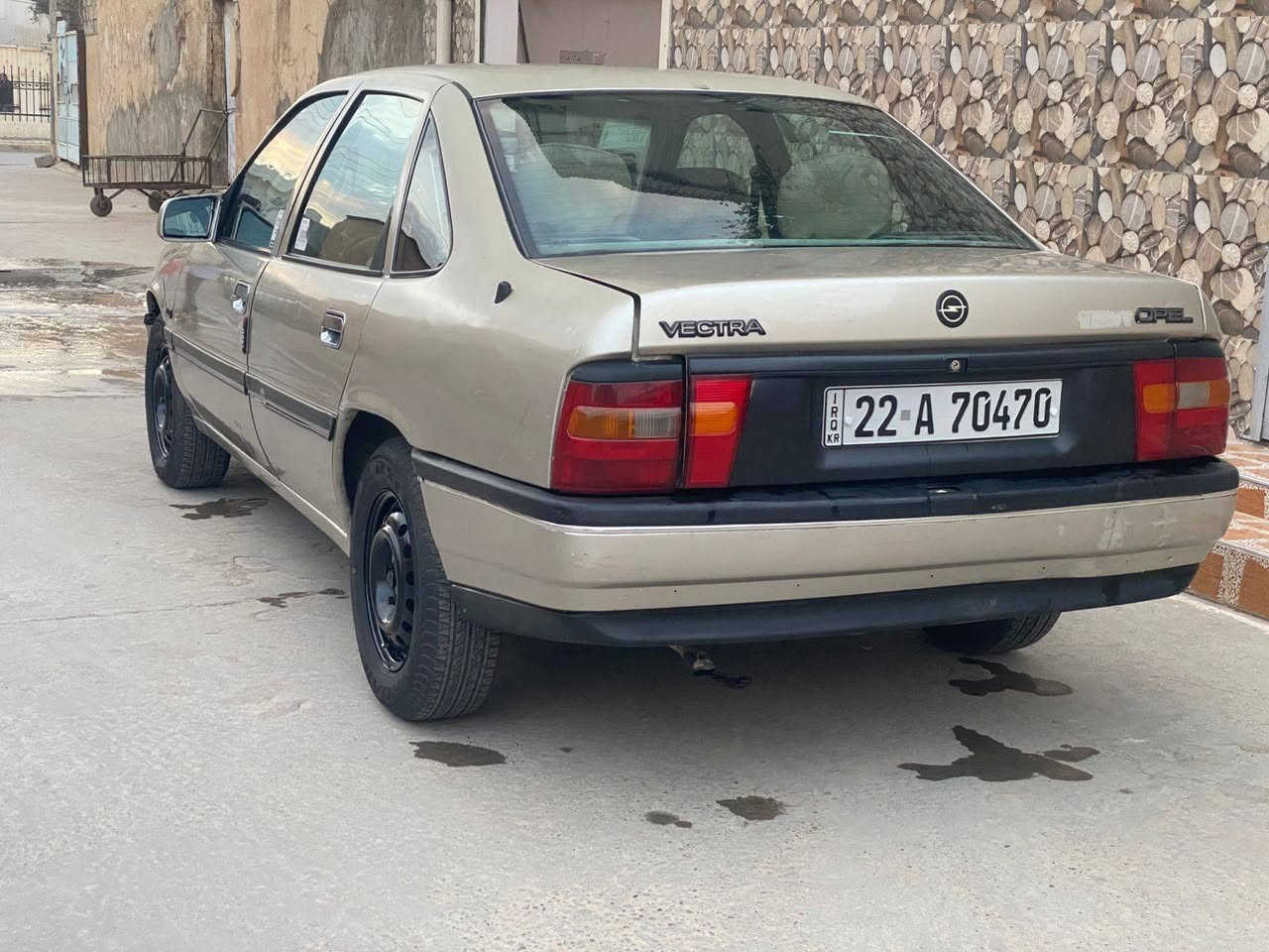 السلام عليكم
فكترا 1991
محرك 20.. 
كيرتوماتيك ..
صدر بشرط ..
صبغ عام جماليه ..
طخم اطارات جديد ..
سنويه 2025.. 
رقم اربيل انگليزي.
مكان السياره كركوك ..
سعر 39$..
*********** وتساب 
مكلف بالنشر ../ 
لا تبعث  طلب صداقه 
الطبات عندي مقبطه ادخل خاص
../ كل السيارات انزلها ستوري ../
