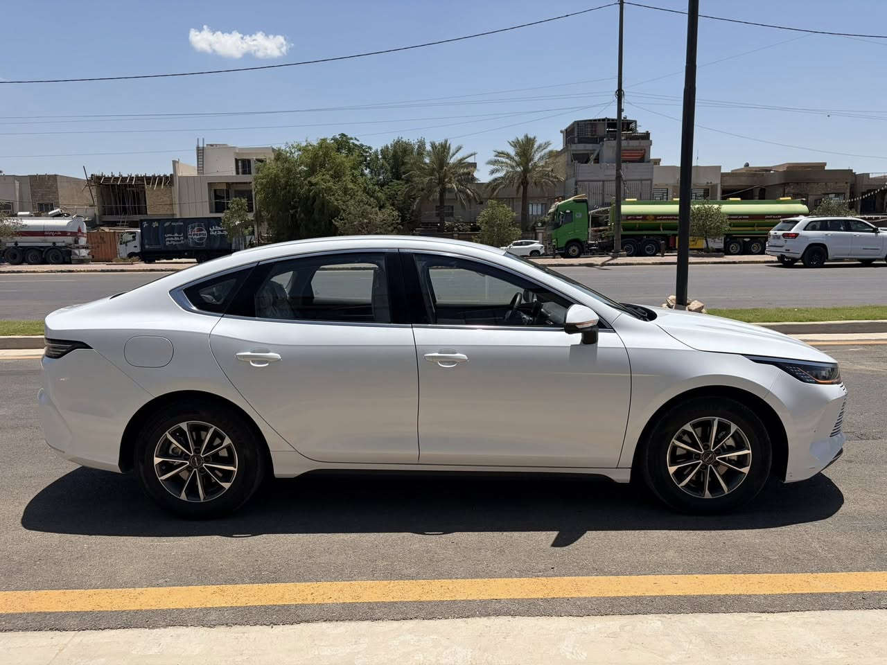 سلام عليكم
للبيع دستروير2025
رقم بغدادماشية 18573 Hev
21009 Ev
مكينة 1500
شاشة متحركة
حساس خلفي
كامرا خلفية
مثبت سرعة
كشنات جلد رياضي
كير ماوس
اوتو هولد
لد امامي خلفي
لايتات زنون
تشغيل عن بعد
ويل كب 16
‎3 انظمة قيادة
وباقي المواصفات معروفة
مكان السيارة /بغداد حي الاعلام
السعر 19،500 مليون دينار
ملاحظة رواج بسيط تحت قبق بانزين فقط كفالة عامة من البارد والصبغ
السيارة كاملة قبل سبوع امبدل دهن وفلاتر برغي مابيها نقص
ارقام التواصل والاستفسار

سلام عليكم
للبيع دستروير2025
رقم بغدادماشية 18573 Hev
21009 Ev
مكينة 1500
شاشة متحركة
حساس خلفي
كامرا خلفية
مثبت سرعة
كشنات جلد رياضي
كير ماوس
اوتو هولد
لد امامي خلفي
لايتات زنون
تشغيل عن بعد
ويل كب 16
‎3 انظمة قيادة
وباقي المواصفات معروفة
مكان السيارة /بغداد حي الاعلام
السعر 19،500 مليون دينار
ملاحظة رواج بسيط تحت قبق بانزين فقط كفالة عامة من البارد والصبغ
السيارة كاملة قبل سبوع امبدل دهن وفلاتر برغي مابيها نقص
ارقام التواصل والاستفسار

0783 830 8067
