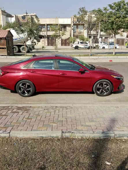 السلام وعليكم شباب 
النترا هايبرد لمتدد 1/1 2023 وارد أمريكي مكينه 1600 هايبرد  حادثها بسيط جدا موضح بصور بدون صبغ جاملغ مبدل نفس لون وحافه الباب بارد فقط    ماشيه 23miالف سياره جديده فول مواصفات داخل ابيض جلد فتحه رادارات 360 درجه بصمه تشغيل عن بعد لايت ٣ عدسات 
باقي المواصفات معروفه فول للأخير مكاني بغداد الكرخ 
سعرها 167 وبيها مجال 
للاتصال ***********
